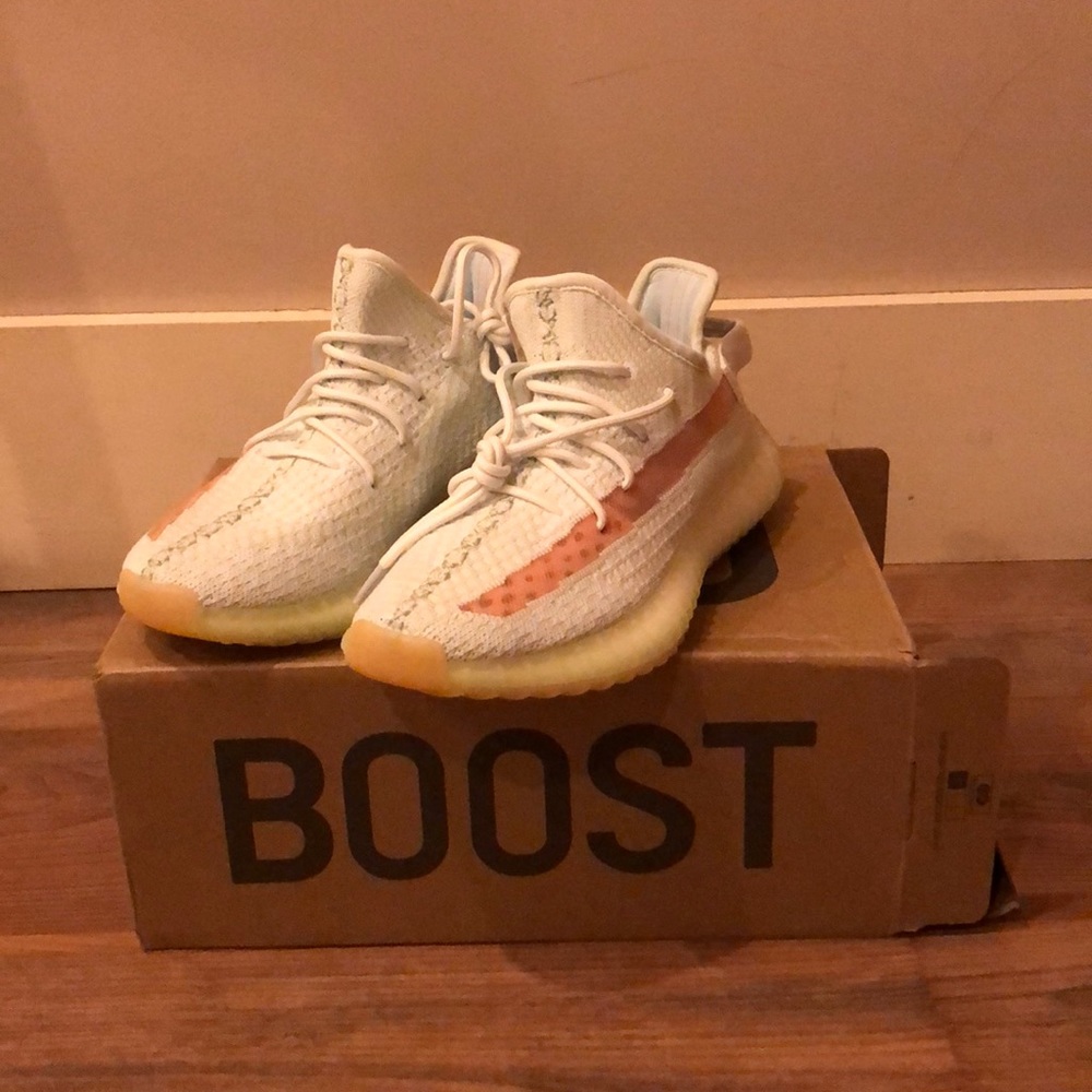 YEEZY BOOST 350